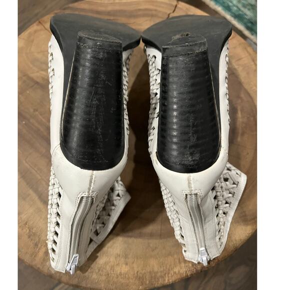 Jeffrey Campbell Leather White Waven Woven Wicker Booties Boots Shoes 7.5  $245 - Picture 16 of 16